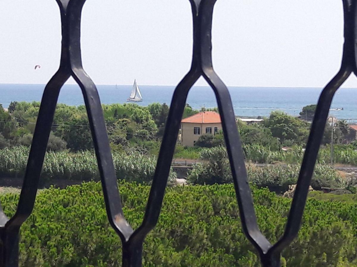 Appartamento Vista Mare Albenga Luaran gambar